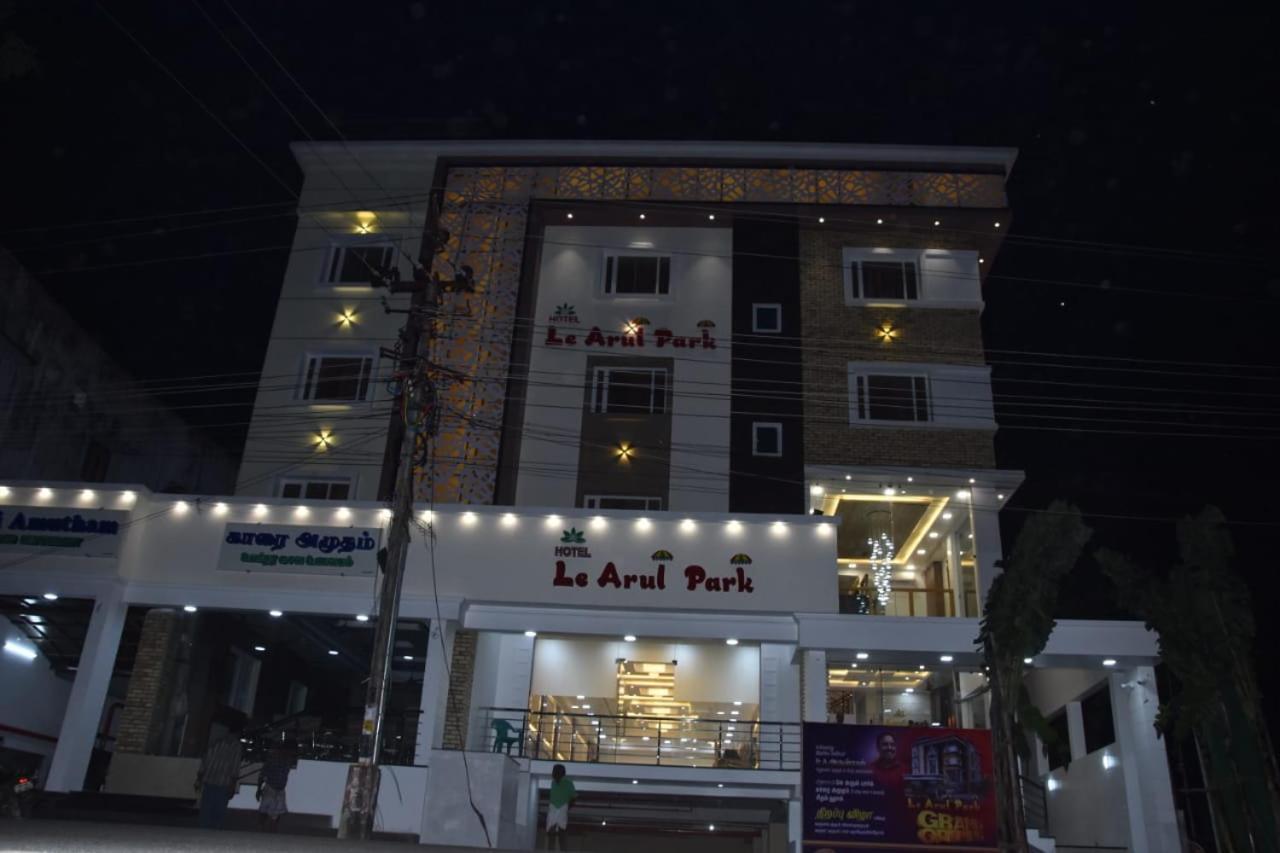 Le Arul Park Hotel Karaikal Exterior photo